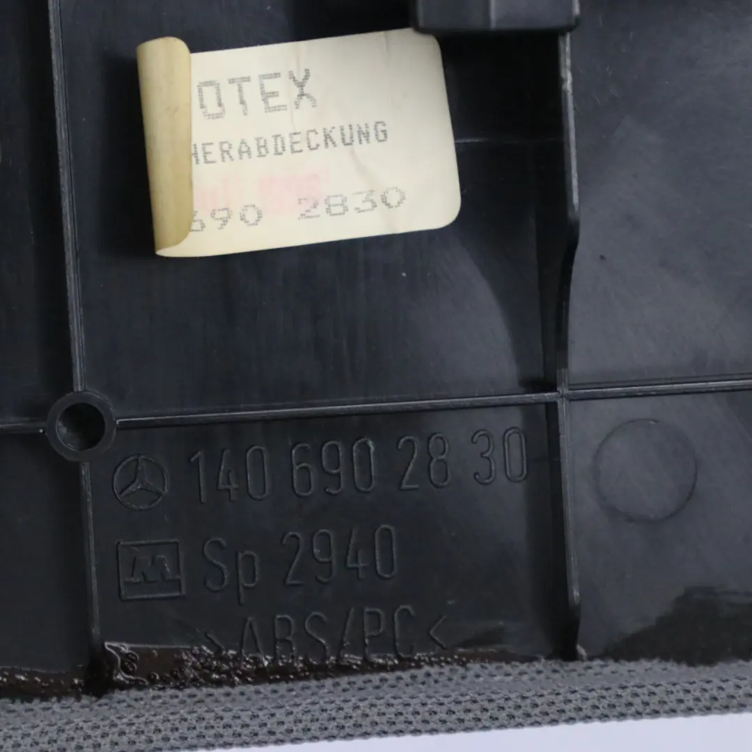 Altavoz trasero derecho Cubierta panel ajuste para Mercedes C140 con número de pieza A1406902830 Mercedes C140 Altavoz trasero derecho Cubierta panel ajuste - SKU A1406902830 - Número de pieza A1406902830