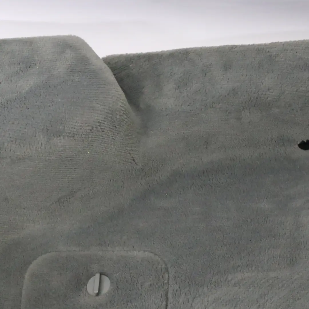 Couvercle de panneau de garniture latéral droit coffre pour Mercedes C140 à propos du numéro de pièce A1406903030 Mercedes C140 Couvercle de panneau de garniture latéral droit coffre - SKU A1406903030 - Numéro de pièce A1406903030