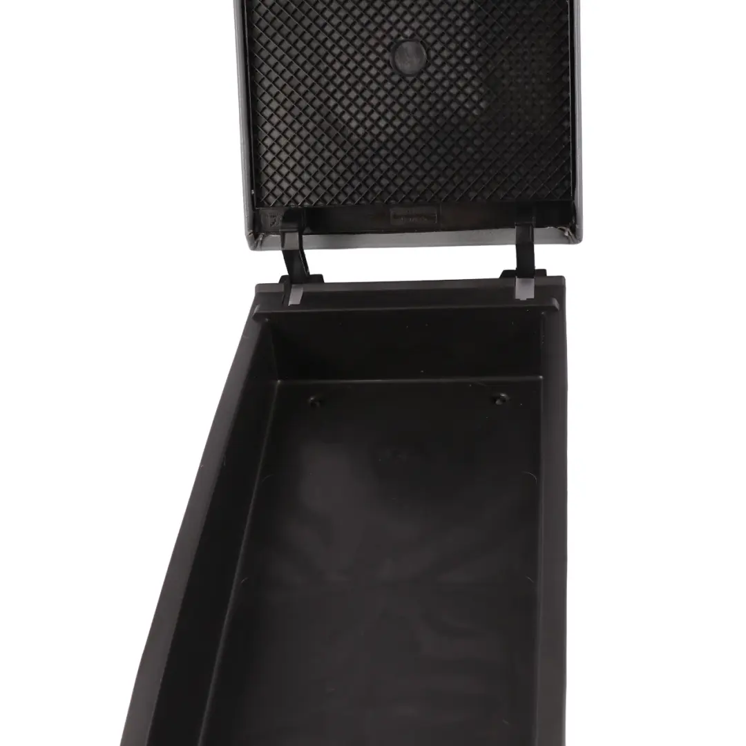Mercedes C140 Support console centrale Compartiment rangement Gris - SKU A1406904230 - Numéro de pièce A1406904230
