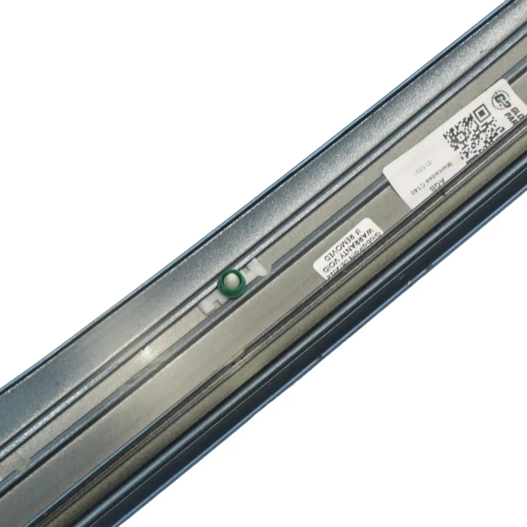 rivestimento montante A anteriore sinistro blu acquamarina - 341 per Mercedes C140 con numero di parte A1406980789 Mercedes C140 rivestimento montante A anteriore sinistro blu acquamarina - 341 - SKU A1406980789-AQB - Numero di parte A1406980789