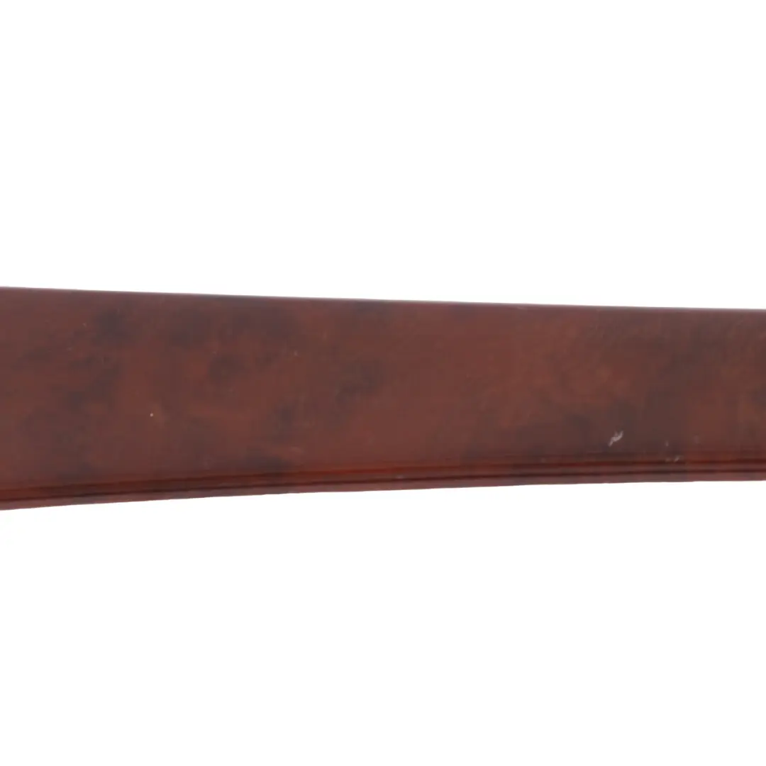 Garniture porte droite O/S Panel Chestnut Molding pour Mercedes C140 à propos du numéro de pièce A1407201822 Mercedes C140 Garniture porte droite O/S Panel Chestnut Molding - SKU A1407201822 - Numéro de pièce A1407201822