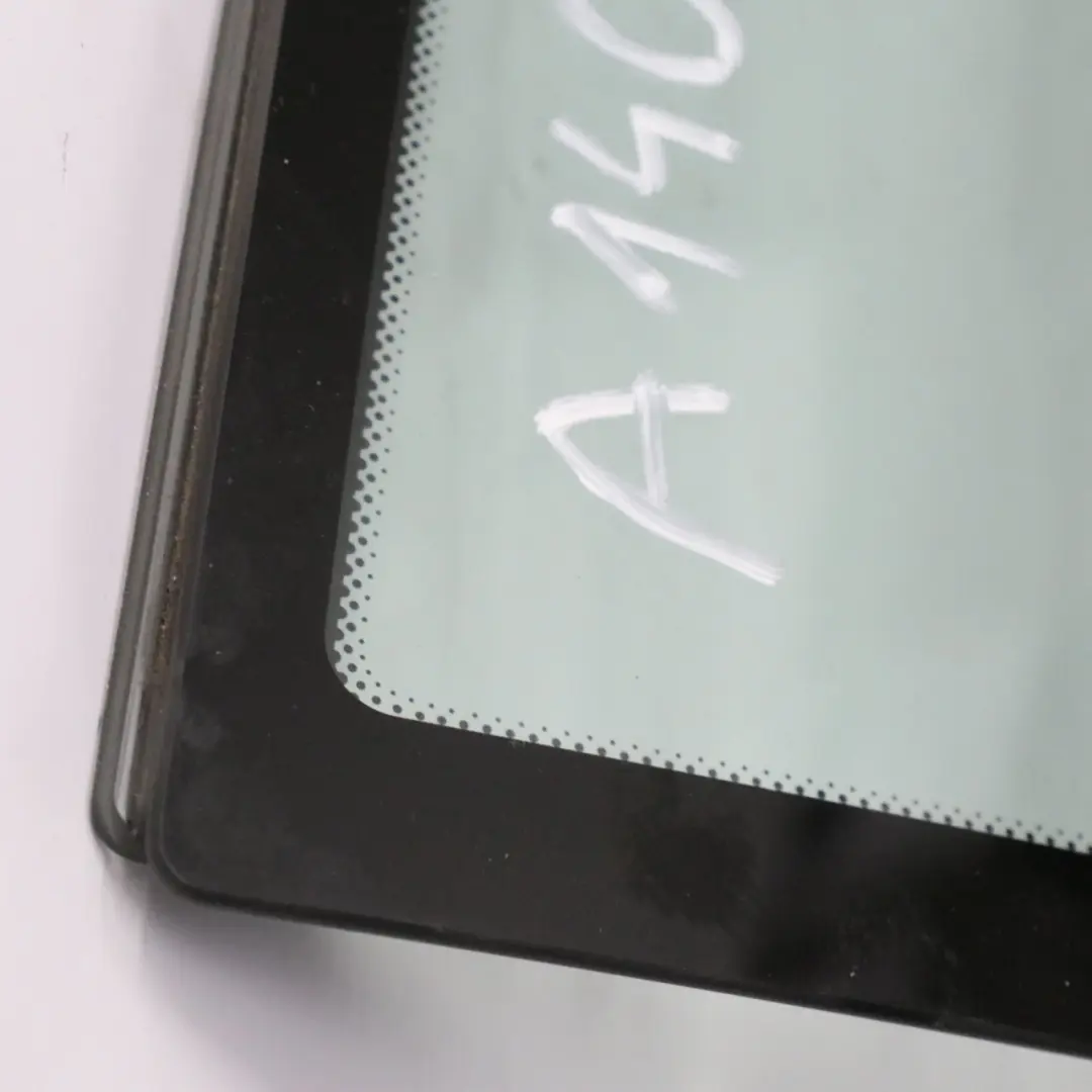 Drzwi Prawe Przednie Aquamarine Blue Niebieski Metalik 341 do Mercedes CL C140 o numerze A1407204605 Mercedes CL C140 Drzwi Prawe Przednie Aquamarine Blue Niebieski Metalik 341 - SKU A1407204605-AQB - Numer Części A1407204605