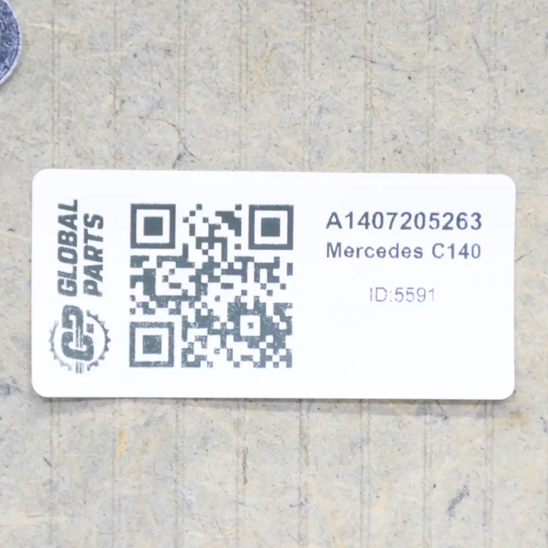Scheda Porta Anteriore Destra Copertura Pannello Trim per Mercedes C140 con numero di parte A1407205263 Mercedes C140 Scheda Porta Anteriore Destra Copertura Pannello Trim - SKU A1407205263 - Numero di parte A1407205263