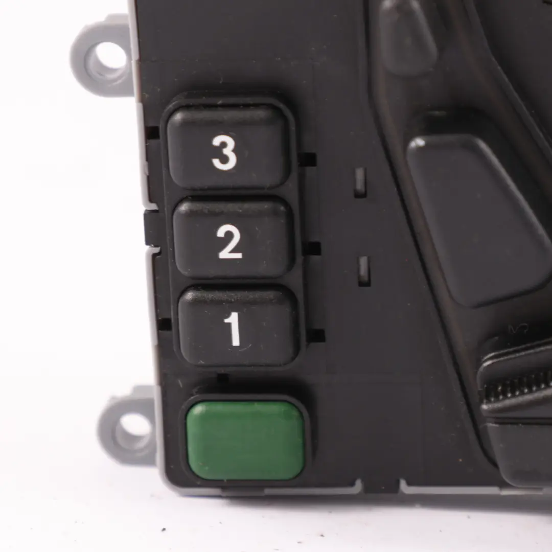 Interrupteur de réglage des sièges avant gauche Bouton pour Mercedes C140 à propos du numéro de pièce A1408200510 Mercedes C140 Interrupteur de réglage des sièges avant gauche Bouton - SKU A1408200510 - Numéro de pièce A1408200510