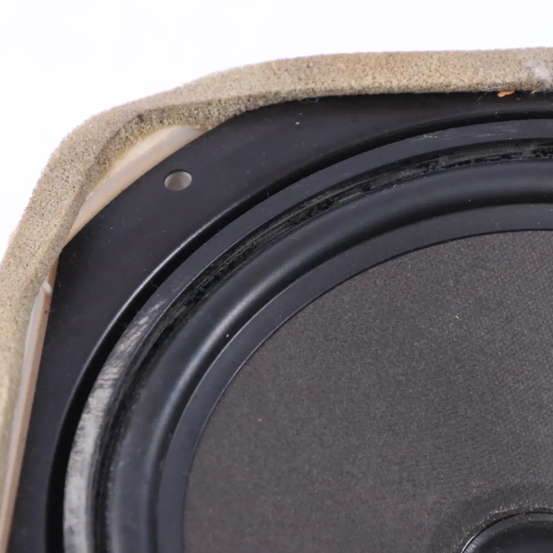 Haut-parleur de la tablette arrière du coffre pour Mercedes W140 à propos du numéro de pièce A1408203202 Mercedes W140 Haut-parleur de la tablette arrière du coffre - SKU A1408203202 - Numéro de pièce A1408203202