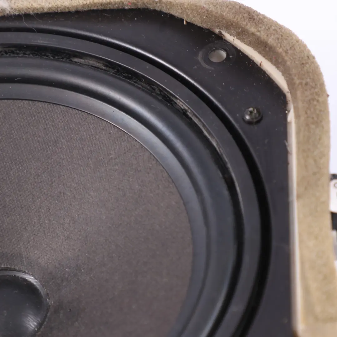 Haut-parleur de la tablette arrière du coffre pour Mercedes W140 à propos du numéro de pièce A1408203202 Mercedes W140 Haut-parleur de la tablette arrière du coffre - SKU A1408203202 - Numéro de pièce A1408203202