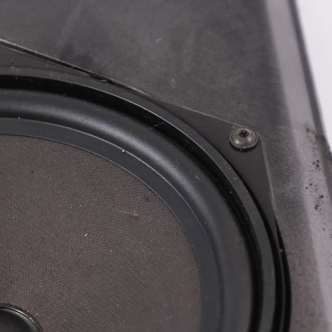 Głośnik Przedni Lewy Drzwi Moduł Audio do Mercedes C140 o numerze A1408205102 Mercedes C140 Głośnik Przedni Lewy Drzwi Moduł Audio - SKU A1408205102 - Numer Części A1408205102