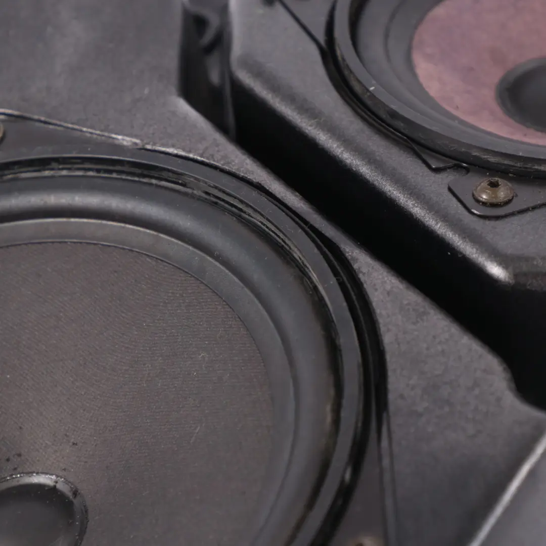 Głośnik Przedni Prawo Drzwi Moduł Audio A1408205102 do Mercedes C140 o numerze A1408205202 Mercedes C140 Głośnik Przedni Prawo Drzwi Moduł Audio A1408205102 - SKU A1408205202 - Numer Części A1408205202