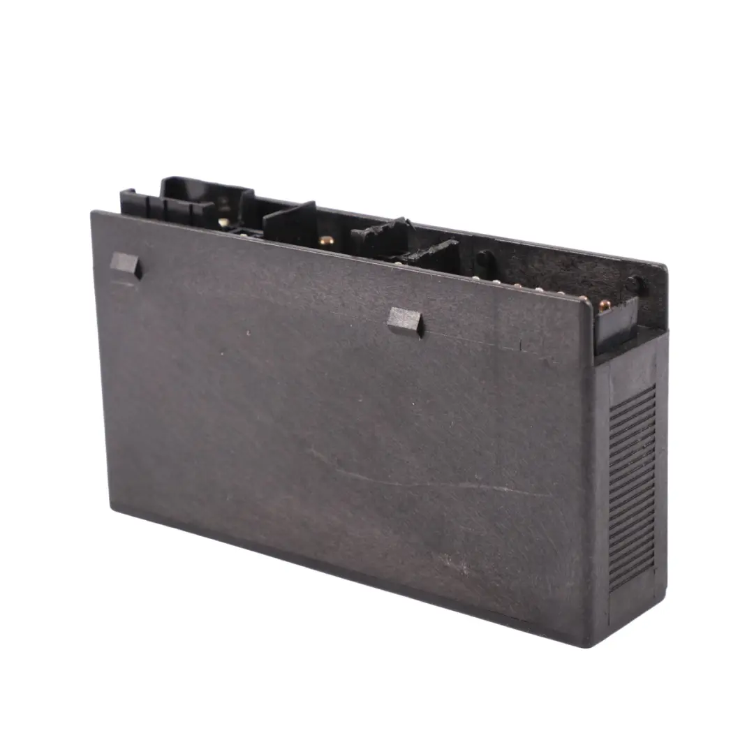Mercedes C140 clignotant danger remorque module relais unité - SKU A1408207126 - Numéro de pièce A1408207126