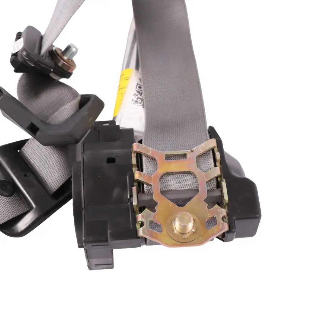 Cinturón seguridad delantero superior derecho para Mercedes C140 con número de pieza A1408601285 Mercedes C140 Cinturón seguridad delantero superior derecho - SKU A1408601285 - Número de pieza A1408601285