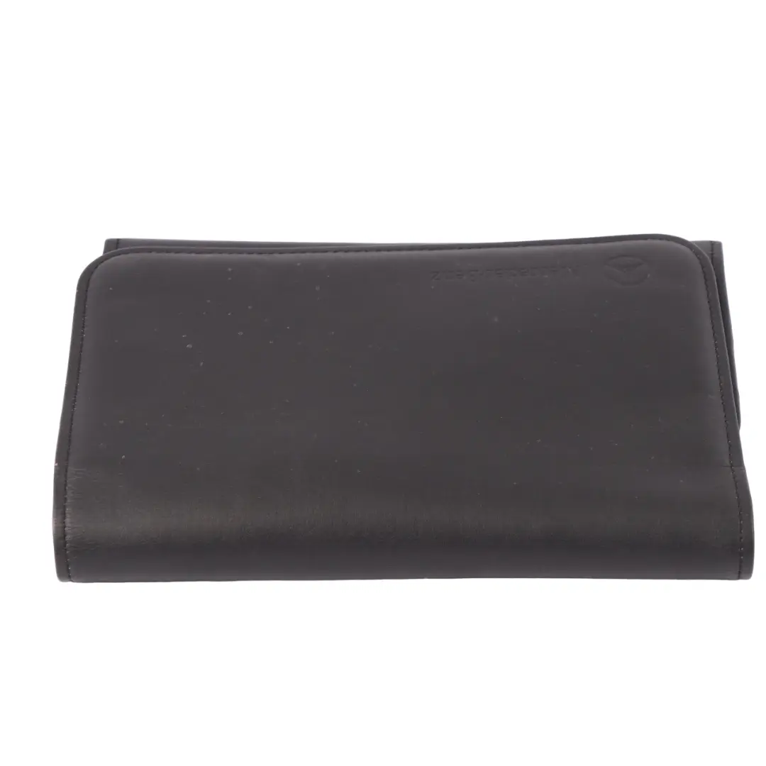 Manuel propriétaire d'instructions Étui Pochette für Mercedes C140 mit Teilenummer A1408990361 Mercedes C140 Manuel propriétaire d'instructions Étui Pochette - SKU A1408990361 - Teilenummer A1408990361