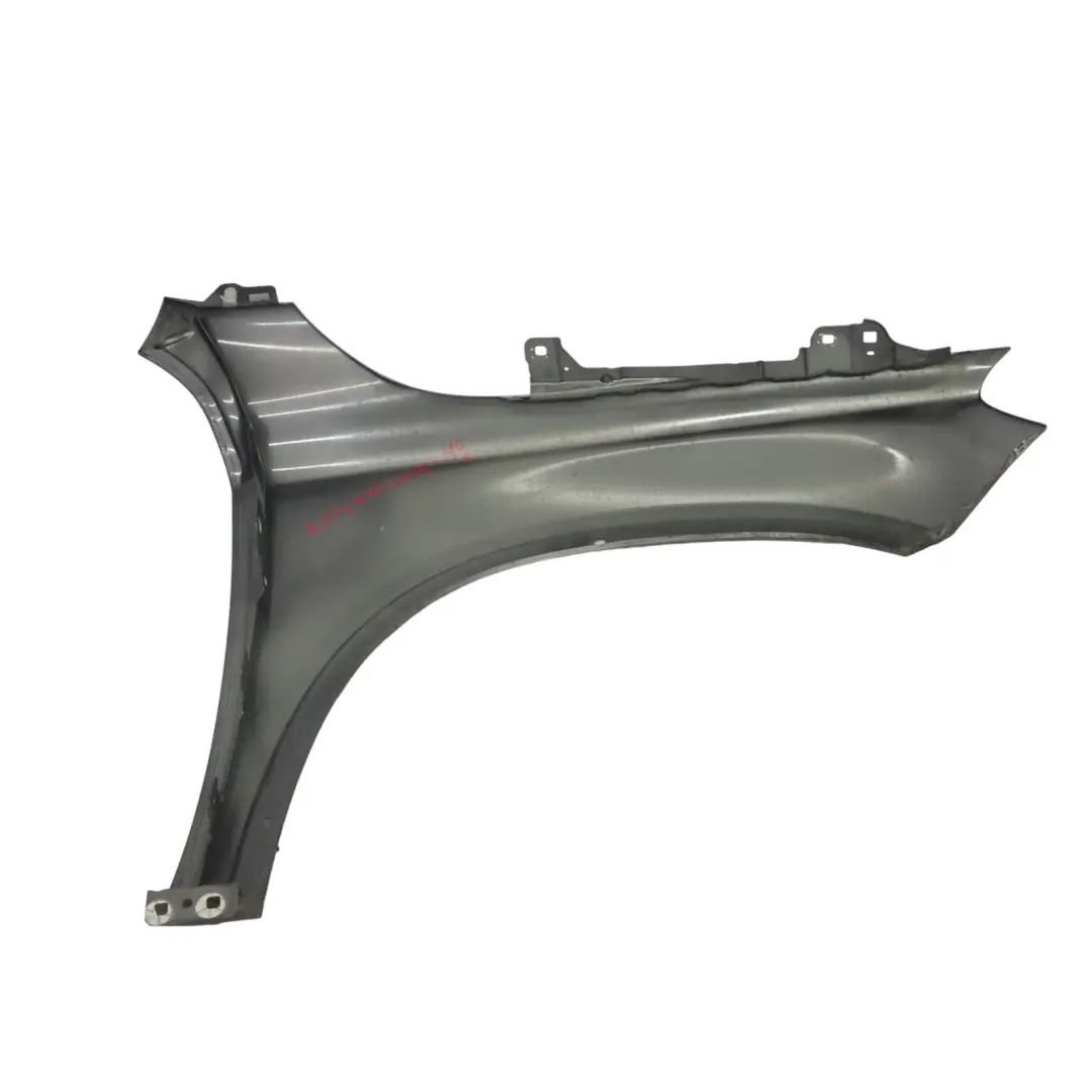 Aile Avant Gauche Mountain Grey Métallisé - 787 pour Mercedes X156 à propos du numéro de pièce A1568800118 Mercedes X156 Aile Avant Gauche Mountain Grey Métallisé - 787 - SKU A1568800118-MG - Numéro de pièce A1568800118