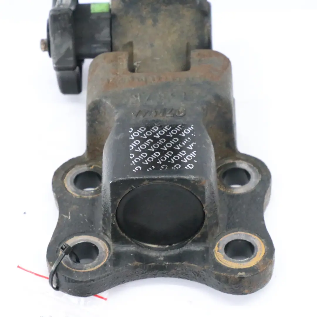 Mercedes ML W163 Acoplamiento de enganche trasero bola de remolque - SKU A1633100095 - Número de pieza A1633100095