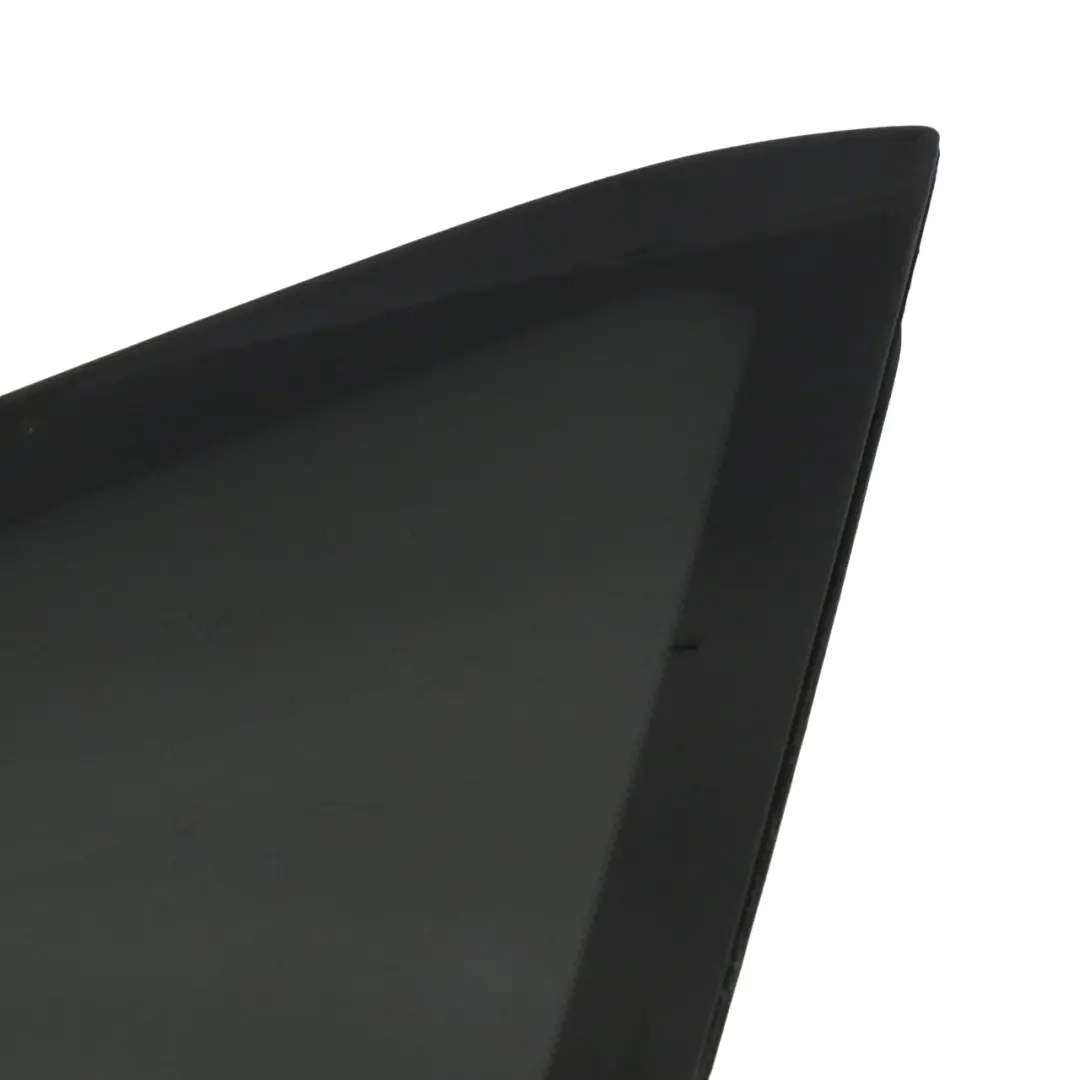 Right O/S Quarter Window Absorbing AS3 Glass to Mercedes W163 Rear with Part number A1636700412 Mercedes W163 Rear Right O/S Quarter Window Absorbing AS3 Glass - SKU A1636700412 - Part number A1636700412