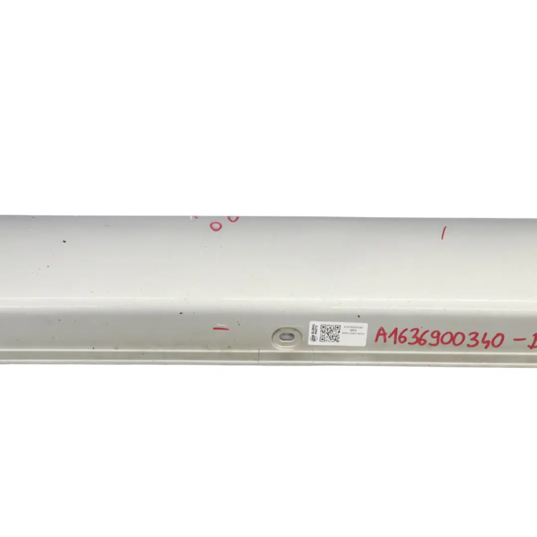 Door Sill Side Cover Skirt Left N/S Brilliant Silver - 744 to Mercedes ML W163 with Part number A1636900340 Mercedes ML W163 Door Sill Side Cover Skirt Left N/S Brilliant Silver - 744 - SKU A1636900340-BRS - Part number A1636900340