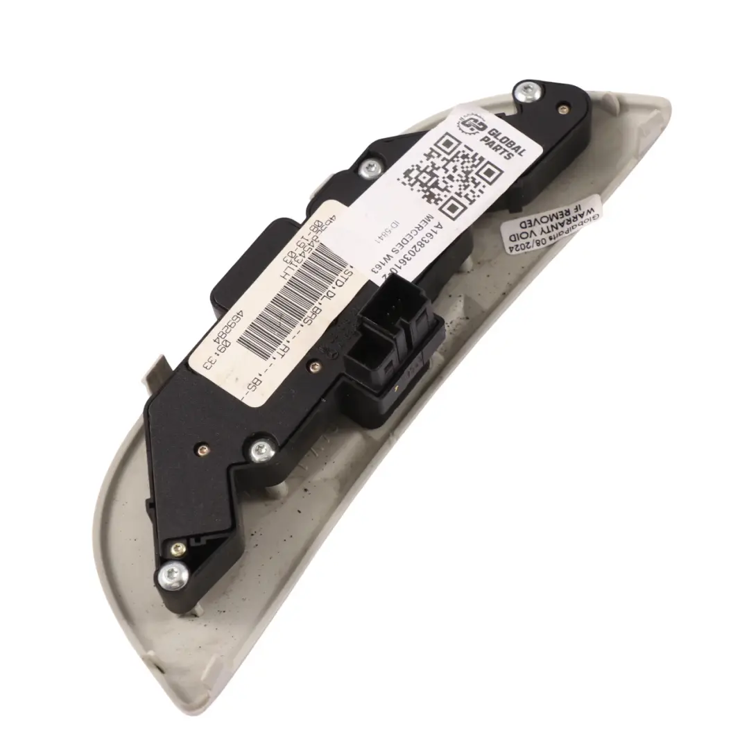 Bouton de contrôle de l'éclairage intérieur pour Mercedes ML W163 à propos du numéro de pièce A1638203610 Mercedes ML W163 Bouton de contrôle de l'éclairage intérieur - SKU A1638203610-2 - Numéro de pièce A1638203610