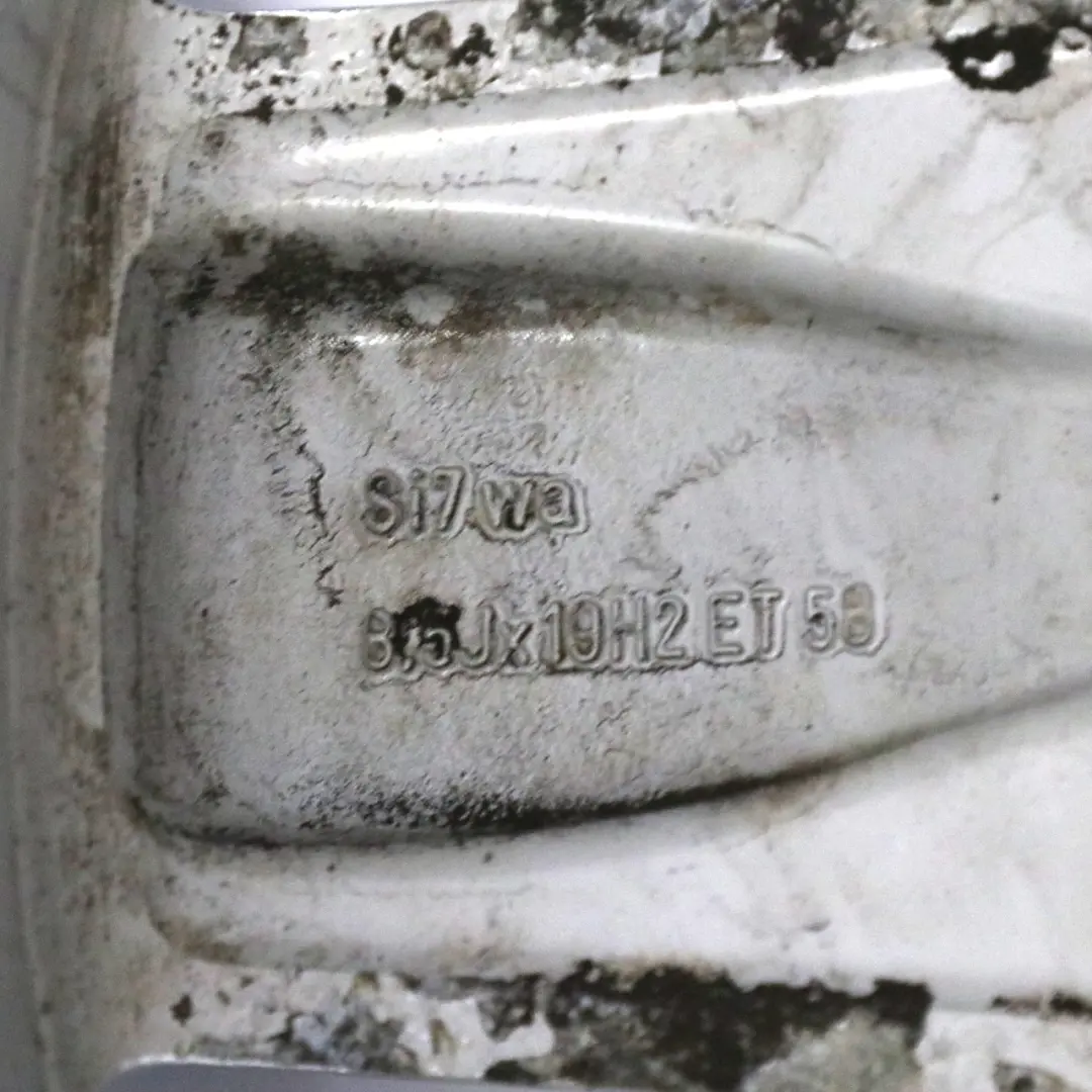 Argento Cerchio in lega 8,5J 19" ET:58 5 Raggi per Mercedes W164 X164 con numero di parte A1644011802 Mercedes W164 X164 Argento Cerchio in lega 8,5J 19" ET:58 5 Raggi - SKU A1644011802-1 - Numero di parte A1644011802