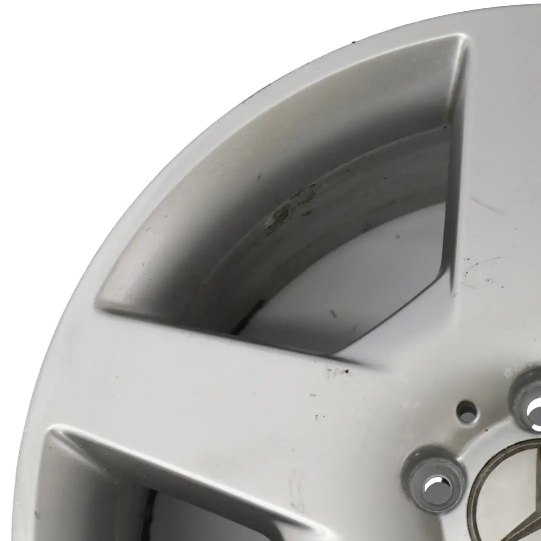 jante alliage argent 8,5J 19" ET:58 5 branches pour Mercedes W164 X164 à propos du numéro de pièce A1644011802 Mercedes W164 X164 jante alliage argent 8,5J 19" ET:58 5 branches - SKU A1644011802-2 - Numéro de pièce A1644011802