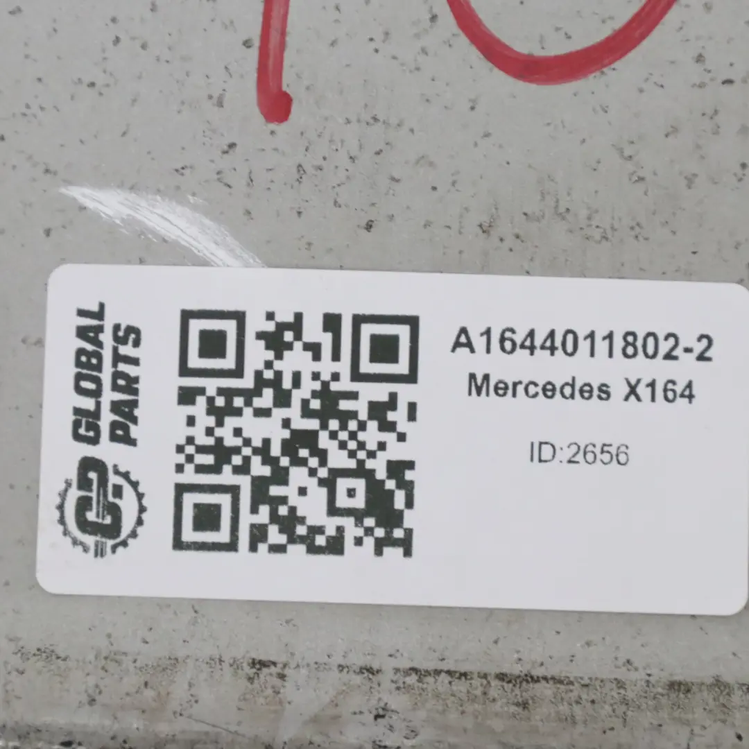 Silberne Leichtmetallfelge 8,5J 19" ET:58 5 Speichen für Mercedes W164 mit Teilenummer A1644011802 Mercedes W164 Silberne Leichtmetallfelge 8,5J 19" ET:58 5 Speichen - SKU A1644011802-2 - Teilenummer A1644011802