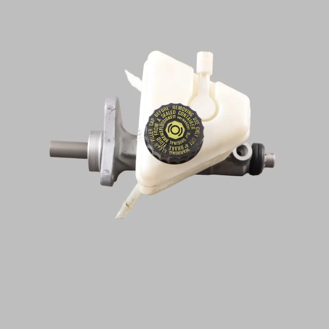 Brake Servo Fluid Reservoir Expansion Tank Bottle to Mercedes R172 with Part number A1724300102 Mercedes R172 Brake Servo Fluid Reservoir Expansion Tank Bottle - SKU A1724300102 - Part number A1724300102