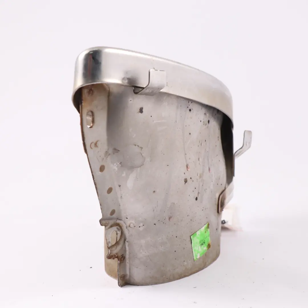 Embout tuyau d'échappement arrière gauche pour Mercedes SLK R172 à propos du numéro de pièce A1724900427 Mercedes SLK R172 Embout tuyau d'échappement arrière gauche - SKU A1724900427 - Numéro de pièce A1724900427