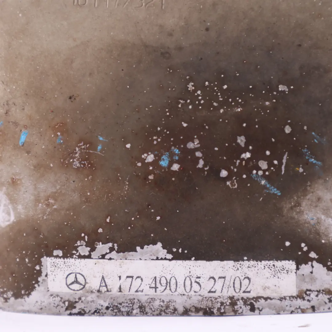 Embout tuyau d'échappement arrière droit pour Mercedes SLK R172 à propos du numéro de pièce A1724900527 Mercedes SLK R172 Embout tuyau d'échappement arrière droit - SKU A1724900527 - Numéro de pièce A1724900527