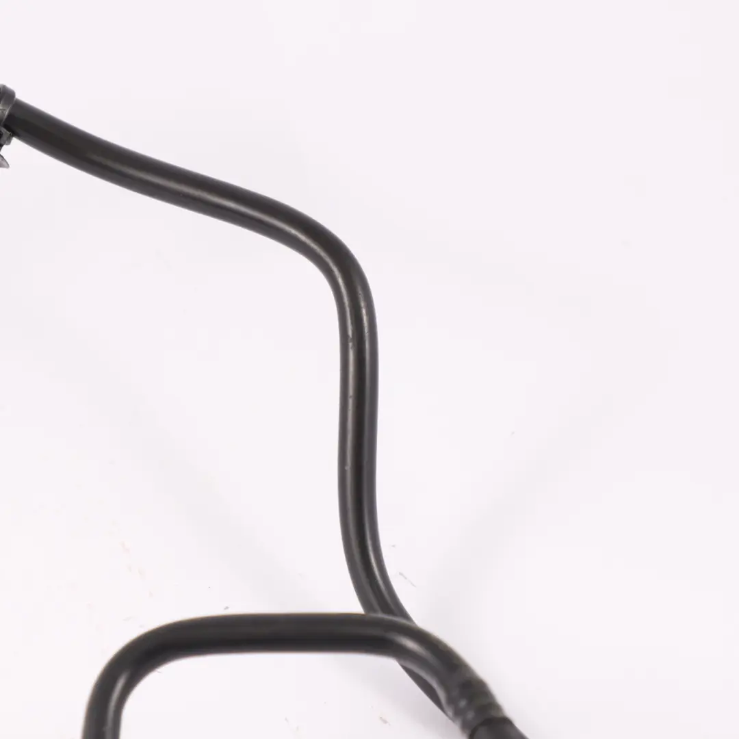 M274 Engine Bleed Pipe Pressure Hose Line Petrol to Mercedes R172 with Part number A1725012500 Mercedes R172 M274 Engine Bleed Pipe Pressure Hose Line Petrol - SKU A1725012500 - Part number A1725012500