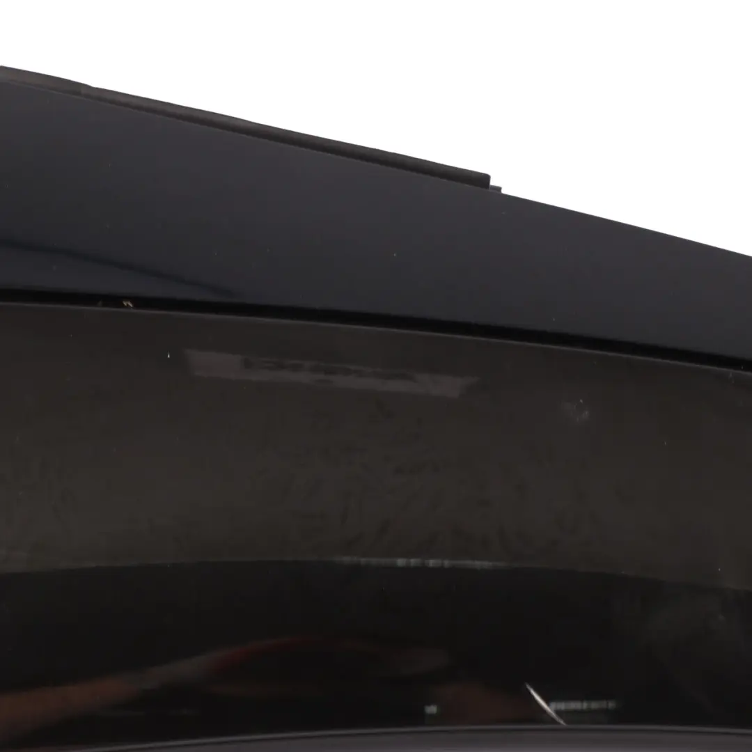 Moulure montant arrière droite Obsidian Black 197 pour Mercedes SLK R172 à propos du numéro de pièce A1727950019 Mercedes SLK R172 Moulure montant arrière droite Obsidian Black 197 - SKU A1727950019-OB - Numéro de pièce A1727950019