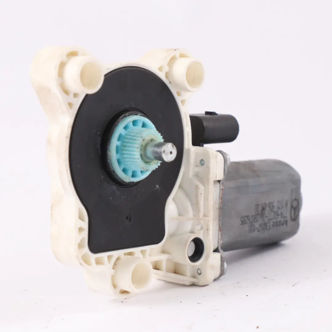 Window Lifter Motor Gear Right O/S Regulator to Mercedes R172 with Part number A1729062400 Mercedes R172 Window Lifter Motor Gear Right O/S Regulator - SKU A1729062400 - Part number A1729062400
