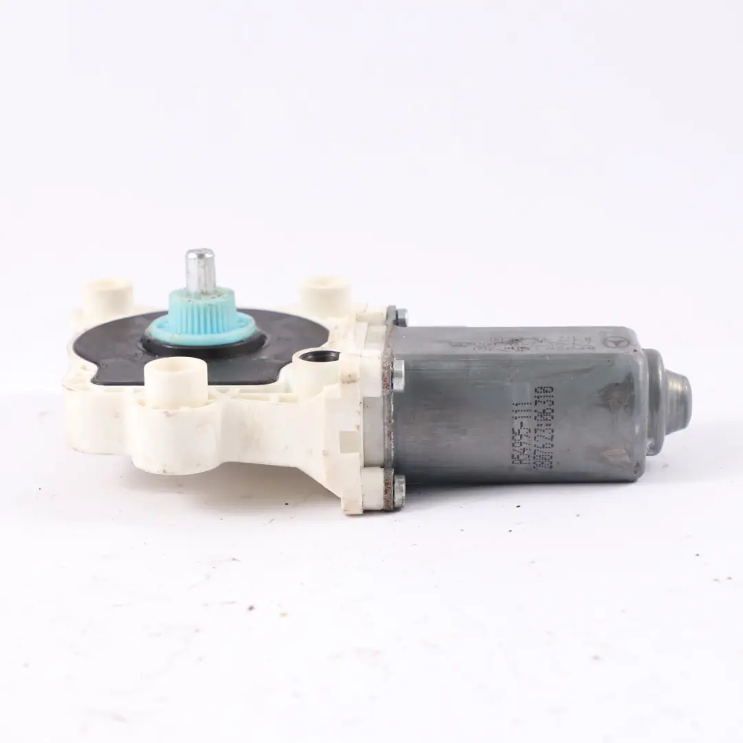 Window Lifter Motor Gear Right O/S Regulator to Mercedes R172 with Part number A1729062400 Mercedes R172 Window Lifter Motor Gear Right O/S Regulator - SKU A1729062400 - Part number A1729062400