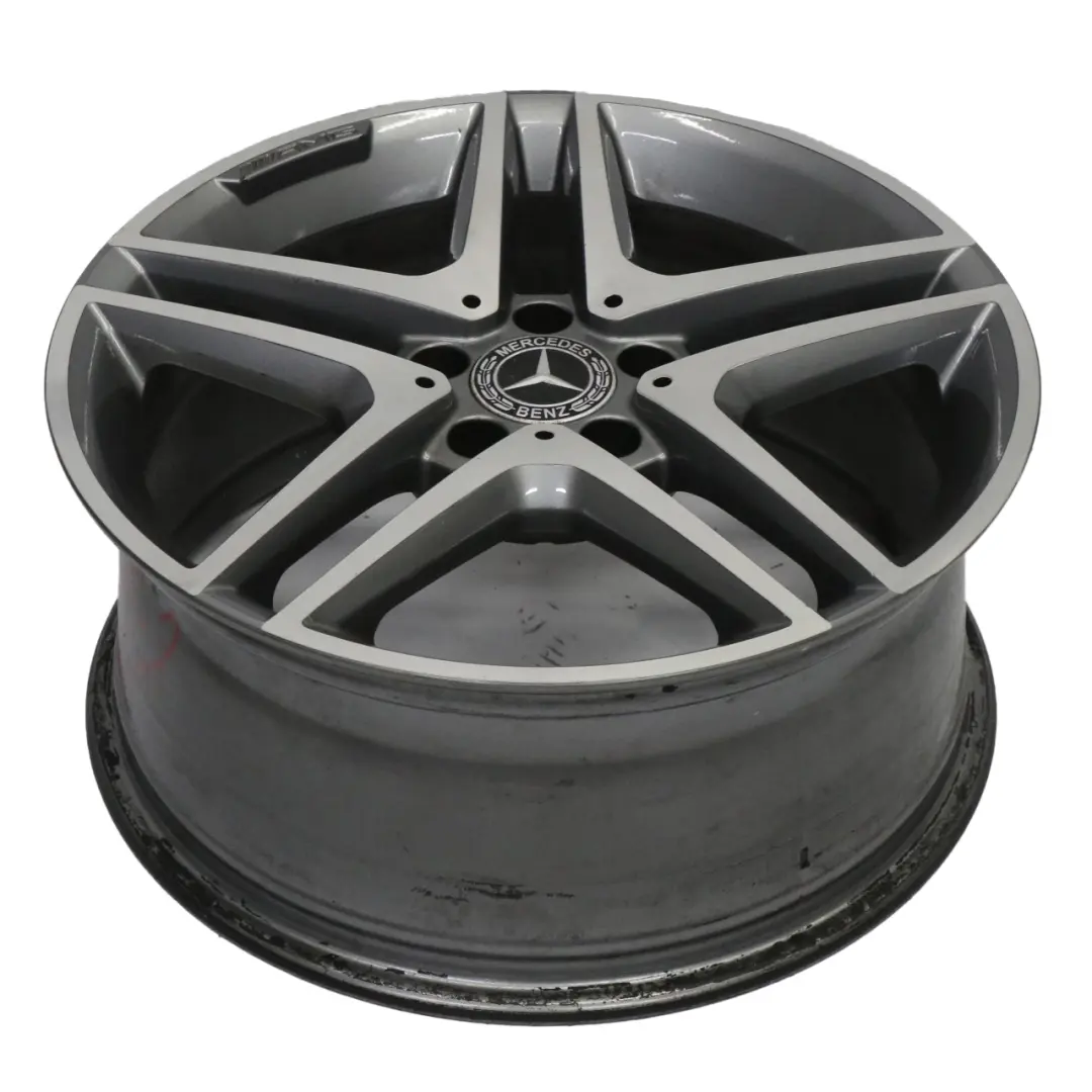 Cerchio in lega leggera 18" 8J ET:47 per Mercedes W176 AMG con numero di parte A1764010000 Mercedes W176 AMG Cerchio in lega leggera 18" 8J ET:47 - SKU A1764010000-2 - Numero di parte A1764010000