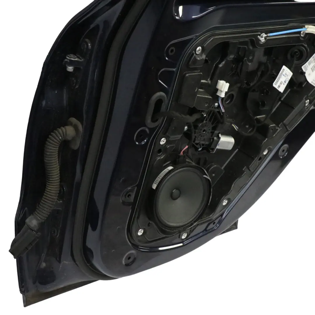 Tür hinten rechts A-Klasse Cavansite Blau Metallic - 890 für Mercedes W176 mit Teilenummer A1767300105 Mercedes W176 Tür hinten rechts A-Klasse Cavansite Blau Metallic - 890 - SKU A1767300205-CVB - Teilenummer A1767300105