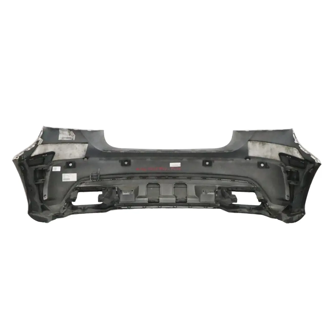 Mercedes W176 Zderzak Tylny AMG Polar Silver Srebrny Metalik - 761 - SKU A1768805840-PLS1 - Numer Części A1768805840