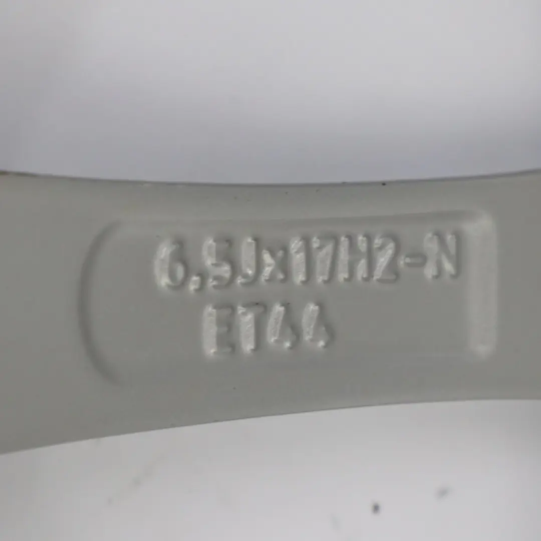 Cerchio in lega 10 razze 17" 6,5J ET:44 per Mercedes W177 W247 CLA C118 con numero di parte A1774010300 Mercedes W177 W247 CLA C118 Cerchio in lega 10 razze 17" 6,5J ET:44 - SKU A1774010300-2 - Numero di parte A1774010300