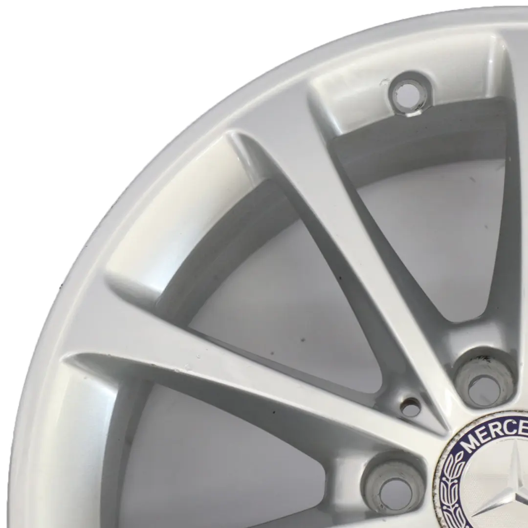 Cerchio in lega 10 razze 17" 6,5J ET:44 per Mercedes W177 W247 CLA C118 con numero di parte A1774010300 Mercedes W177 W247 CLA C118 Cerchio in lega 10 razze 17" 6,5J ET:44 - SKU A1774010300-2 - Numero di parte A1774010300