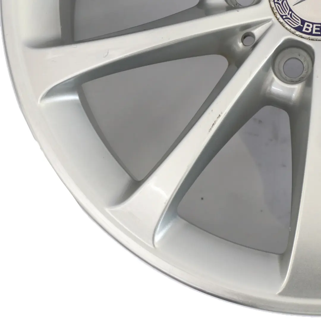 Cerchio in lega 10 razze 17" 6,5J ET:44 per Mercedes W177 W247 CLA C118 con numero di parte A1774010300 Mercedes W177 W247 CLA C118 Cerchio in lega 10 razze 17" 6,5J ET:44 - SKU A1774010300-2 - Numero di parte A1774010300