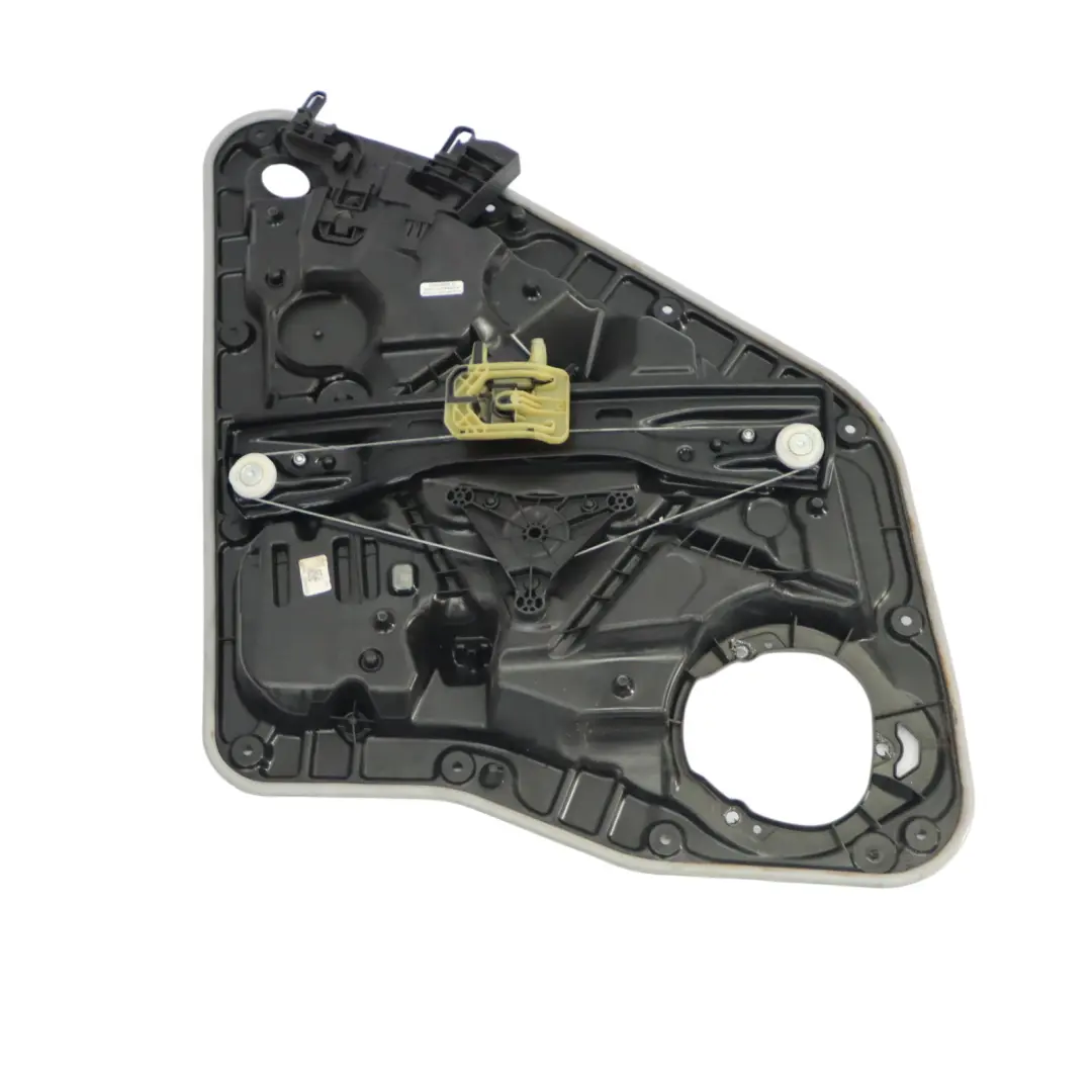 Mercedes W177 Tarjeta puerta montaje ventana trasera izquierda regulador - SKU A1777300302 - Número de pieza A1777300302