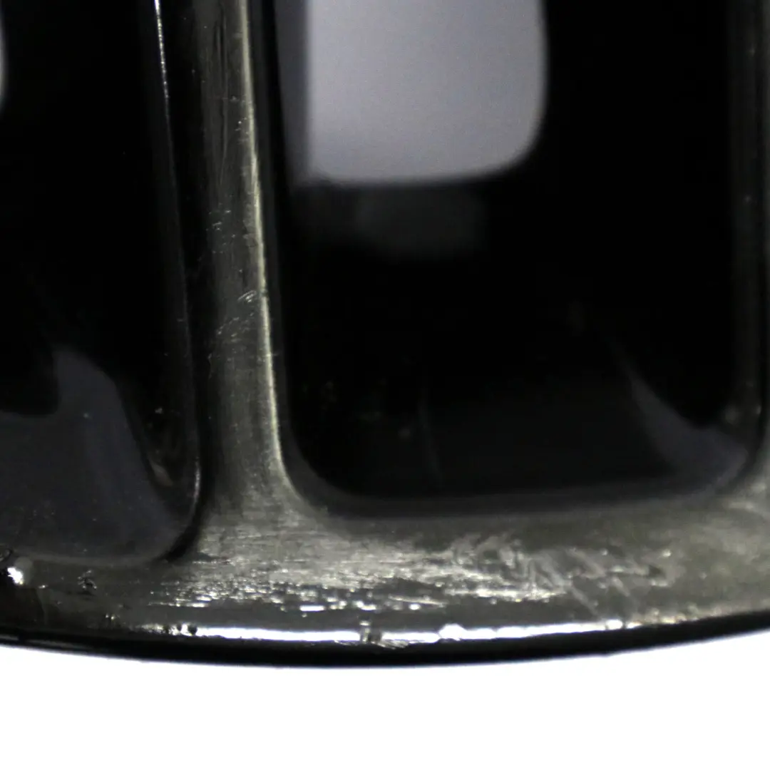 Cerchio in lega 5 doppie razze 17" 7,5J ET:47 per Mercedes W204 AMG con numero di parte A2044012300 Mercedes W204 AMG Cerchio in lega 5 doppie razze 17" 7,5J ET:47 - SKU A2044012300-4 - Numero di parte A2044012300