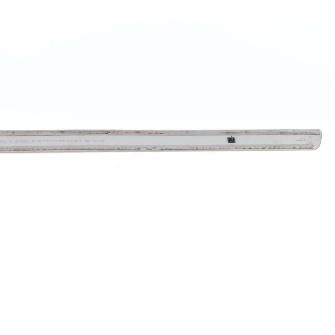 Mercedes C204 Seuil De Porte Avant Gauche/Droite - SKU A2046801935 - Numéro de pièce A2046801935