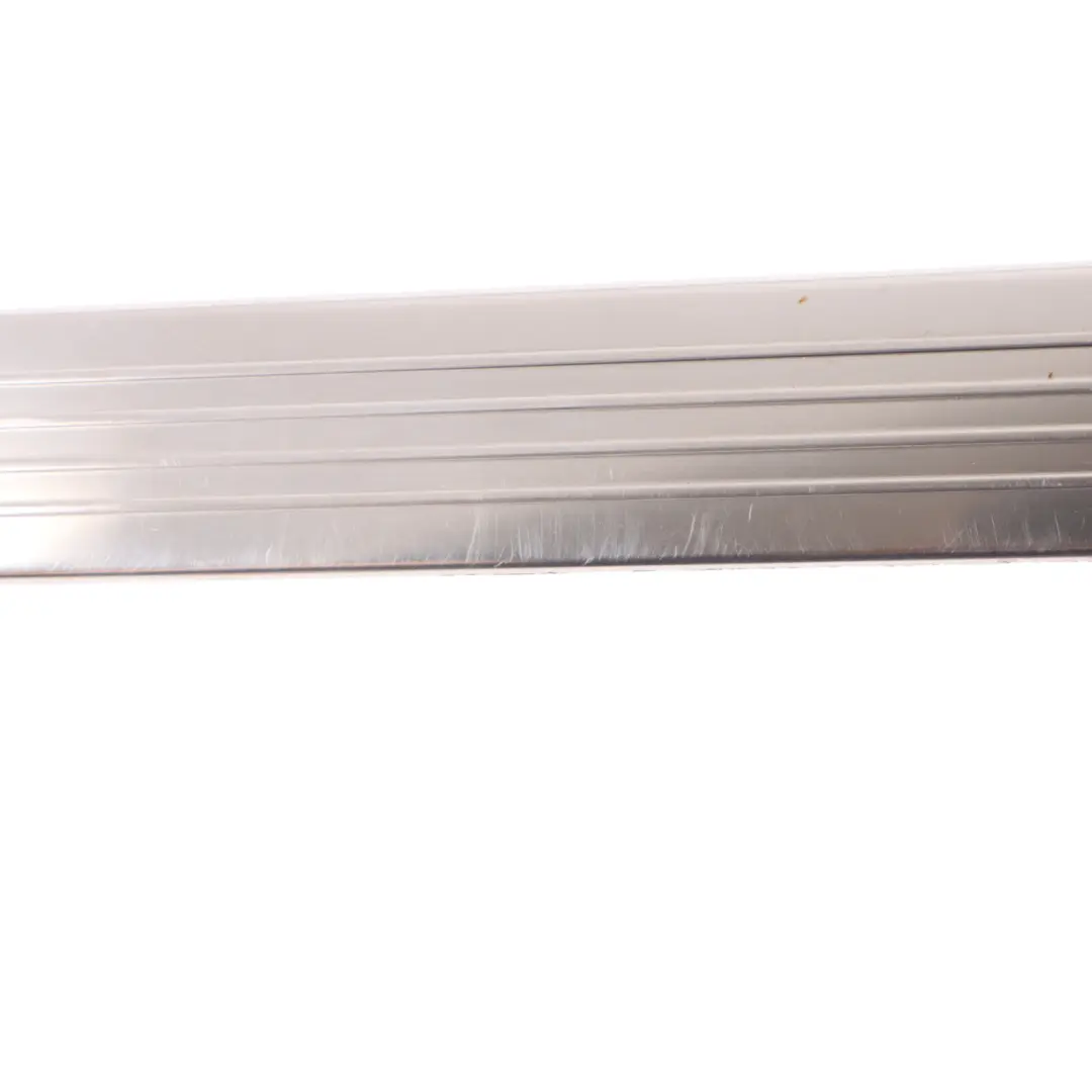 Mercedes C204 Seuil De Porte Avant Gauche/Droite - SKU A2046801935 - Numéro de pièce A2046801935