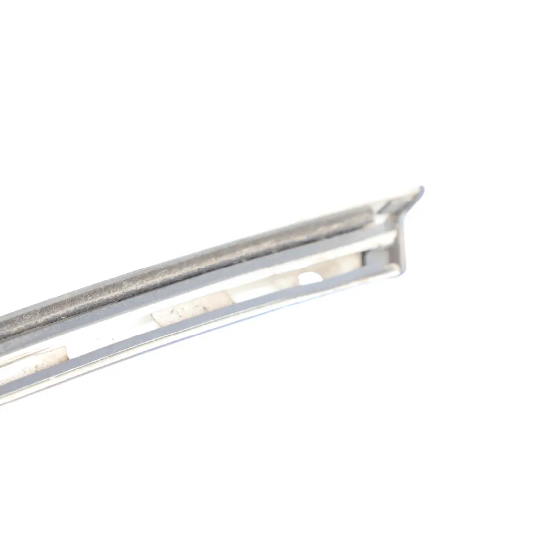 Banda Ventana Mercedes W204 C250 CDI Marco Moldura Izquierda para con número de pieza A2046902180 Banda Ventana Mercedes W204 C250 CDI Marco Moldura Izquierda - SKU A2046902180 - Número de pieza A2046902180