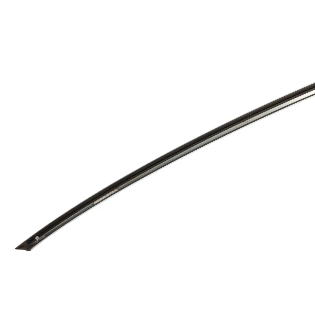 Banda De Ventana Mercedes W204 C250 CDI Marco Moldura Derecha para con número de pieza A2046902280 Banda De Ventana Mercedes W204 C250 CDI Marco Moldura Derecha - SKU A2046902280 - Número de pieza A2046902280