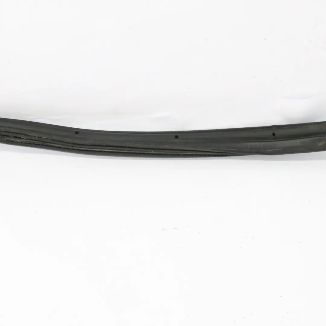 Mercedes C204 Coupe Tailgate Boot Lid Seal Gasket Rubber - SKU A2047500698 - Part number A2047500698