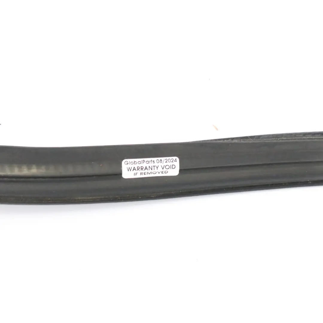 Mercedes C204 Coupe Uszczelka Klapy Pokrywy Bagażnika - SKU A2047500698 - Numer Części A2047500698