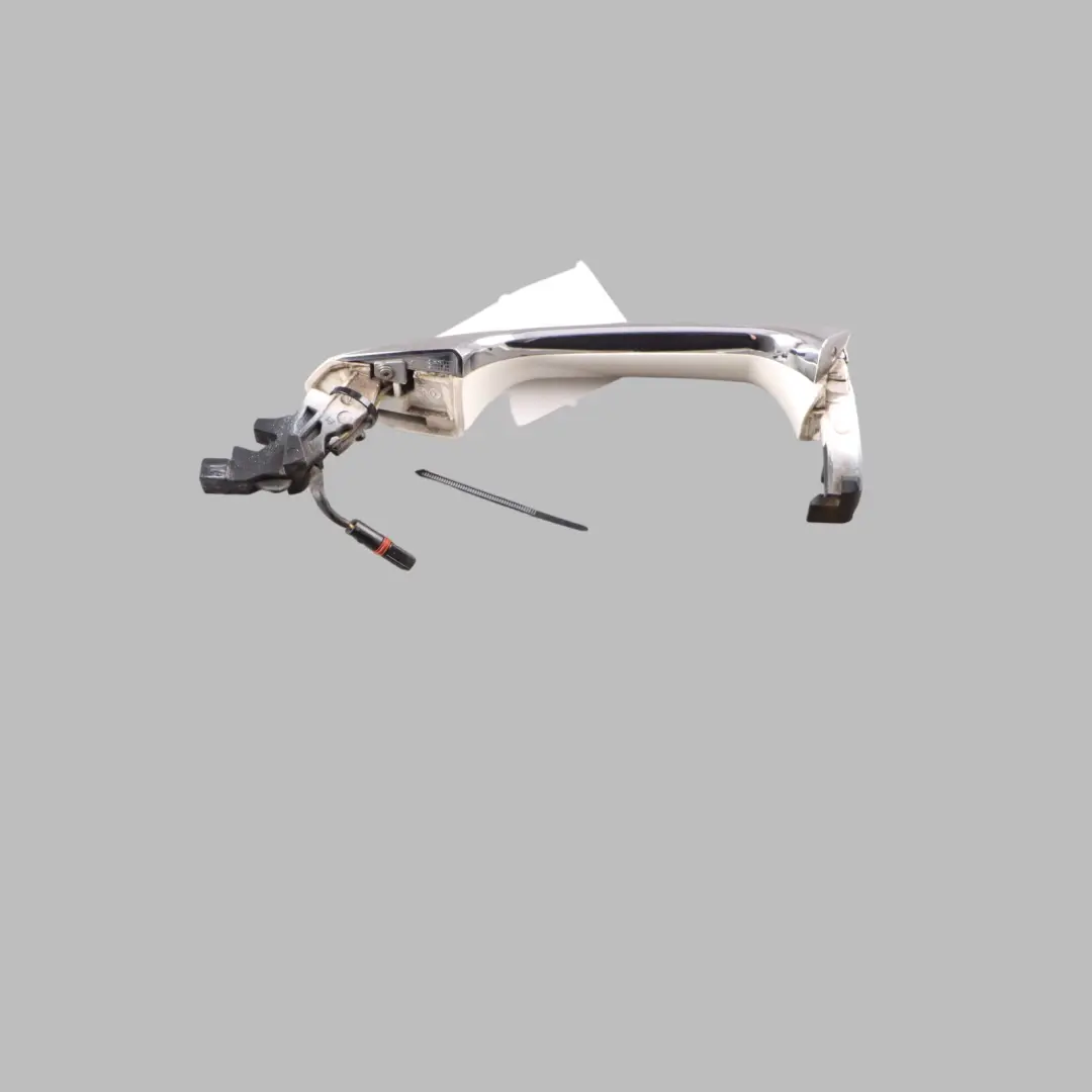  Maniglia Porta Mercedes W176 W204 Maniglia Posteriore Esterna Diamond White 799 - SKU A2047601470-DWM - Numero di parte A2047601470