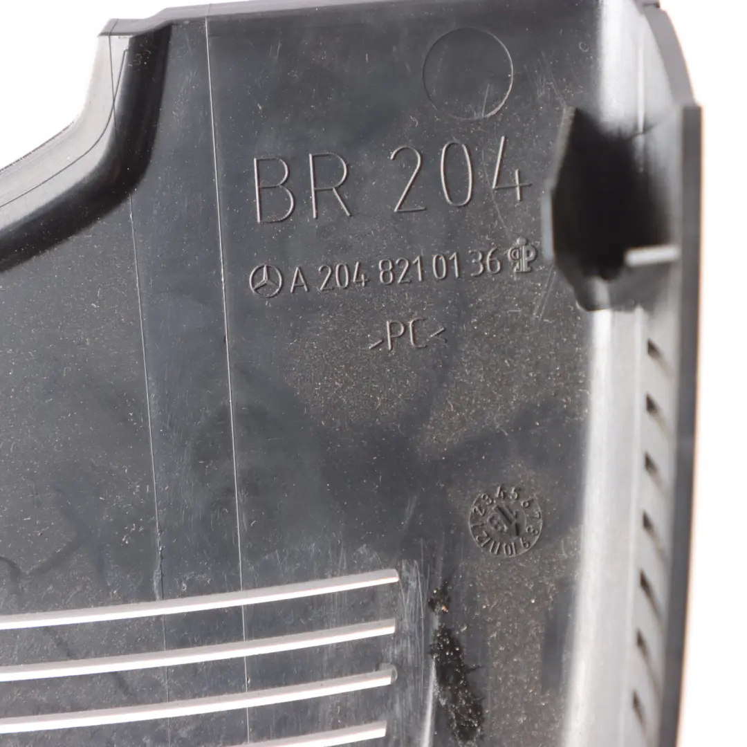 Mercedes W204 Osłona Obudowa Czujnika Deszczu Światła - SKU A2048210136 - Numer Części A2048210136