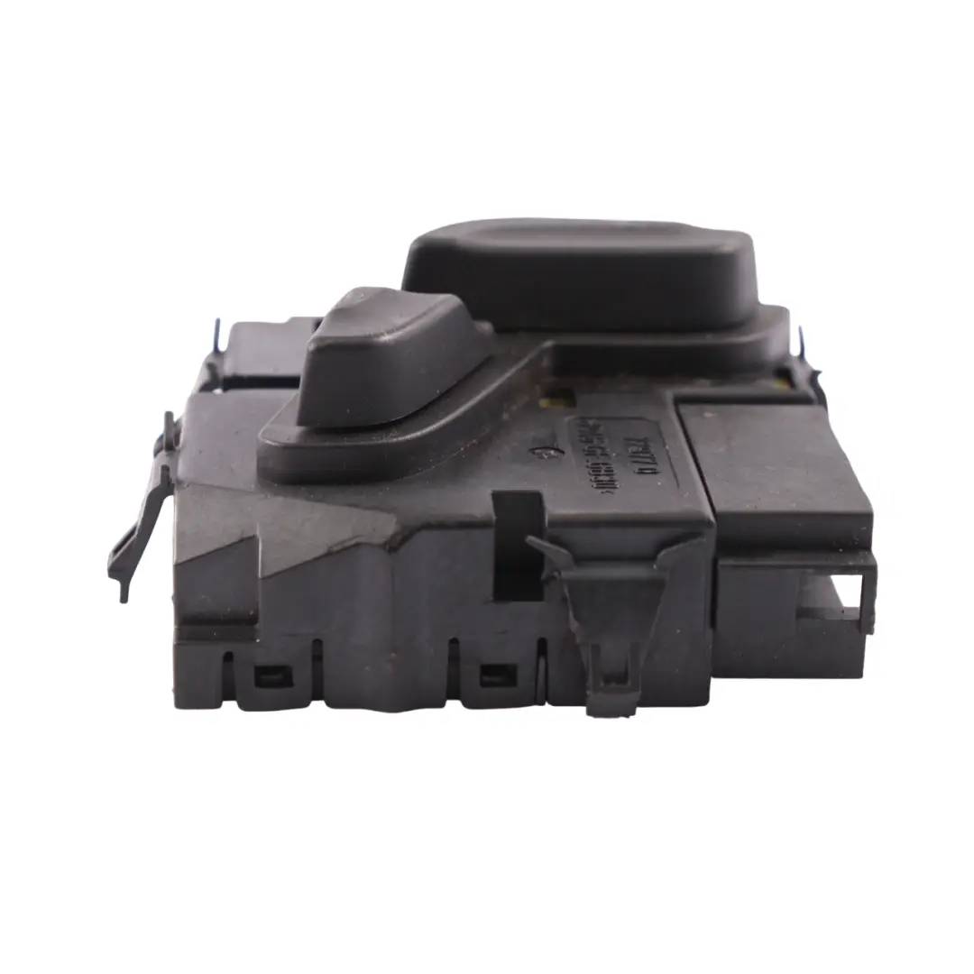 CLS350 Interruptor Ajuste Asiento Delantero Derecho Puertas para Mercedes X218 con número de pieza A2048701658 Mercedes X218 CLS350 Interruptor Ajuste Asiento Delantero Derecho Puertas - SKU A2048701658 - Número de pieza A2048701658