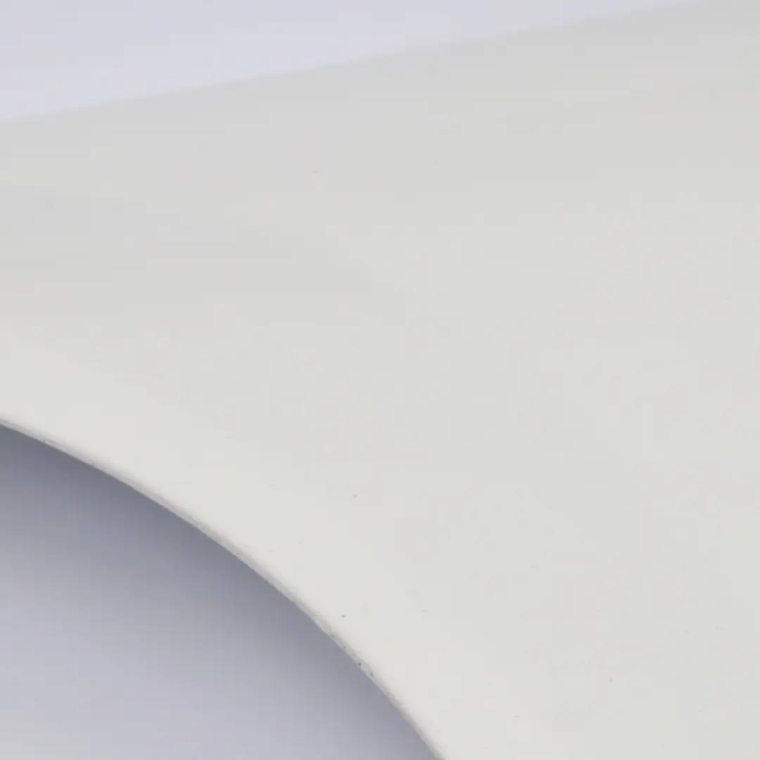 Mercedes W204 Guardabarros Lateral Izquierdo Polar White - 149 - SKU A2048801318-POL1 - Número de pieza A2048801318