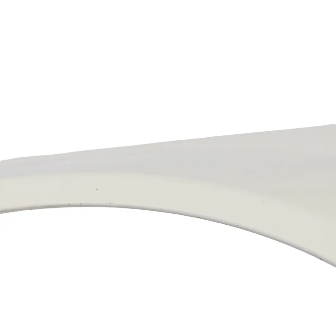 Mercedes W204 Panneau latéral de l'aile avant gauche Polar White - 149 - SKU A2048801318-POL1 - Numéro de pièce A2048801318