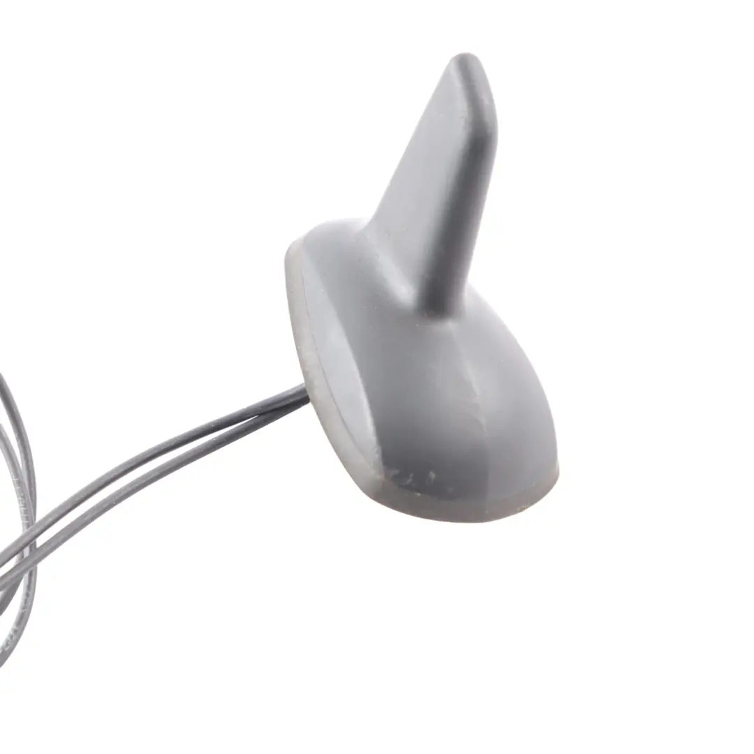 C220 Antenna Roof Rear Center Aerial Shark Fin Antenna to Mercedes W204 with Part number A2049055504 Mercedes W204 C220 Antenna Roof Rear Center Aerial Shark Fin Antenna - SKU A2049055504 - Part number A2049055504